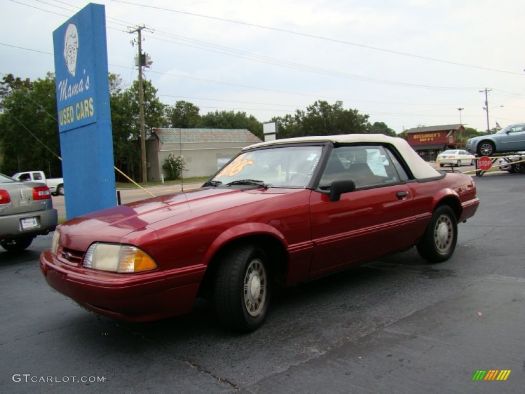 1993 Mustang LX Convertible - Electric Red Metallic / Red photo #24