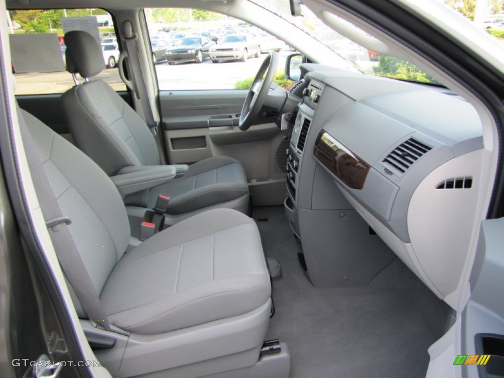 Medium Slate Gray/Light Shale Interior 2010 Chrysler Town & Country LX Photo #53347573