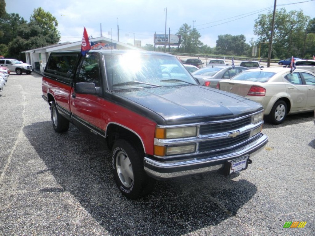 1995 C/K K1500 Regular Cab 4x4 - Black / Burgundy photo #3