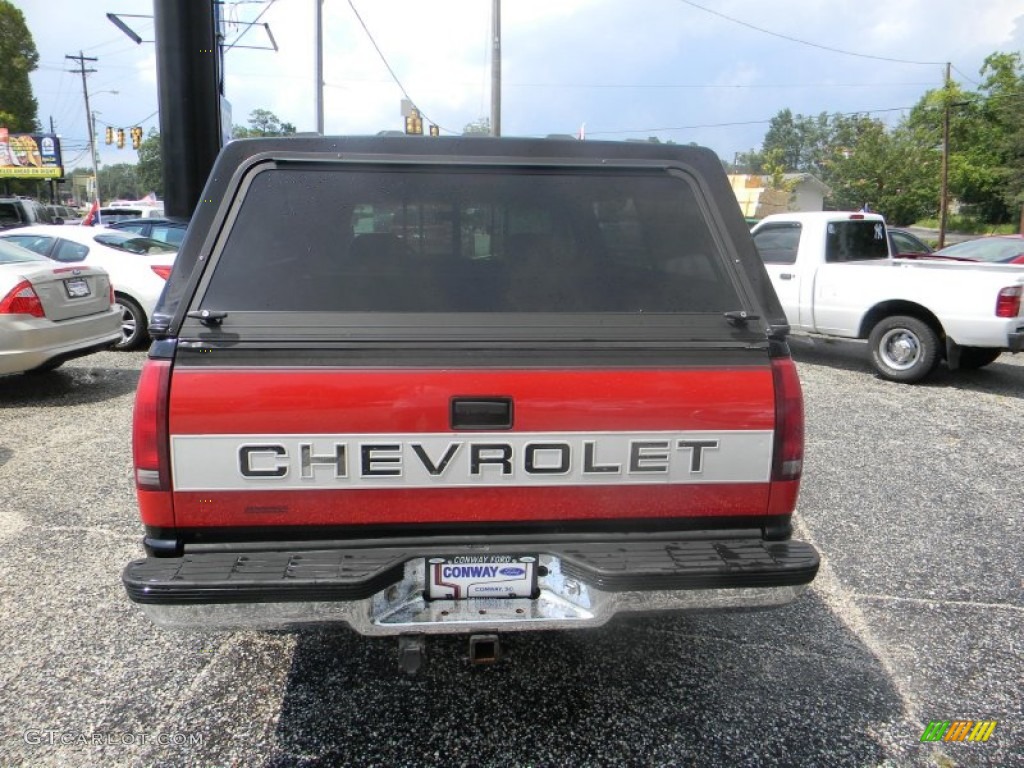 1995 C/K K1500 Regular Cab 4x4 - Black / Burgundy photo #6