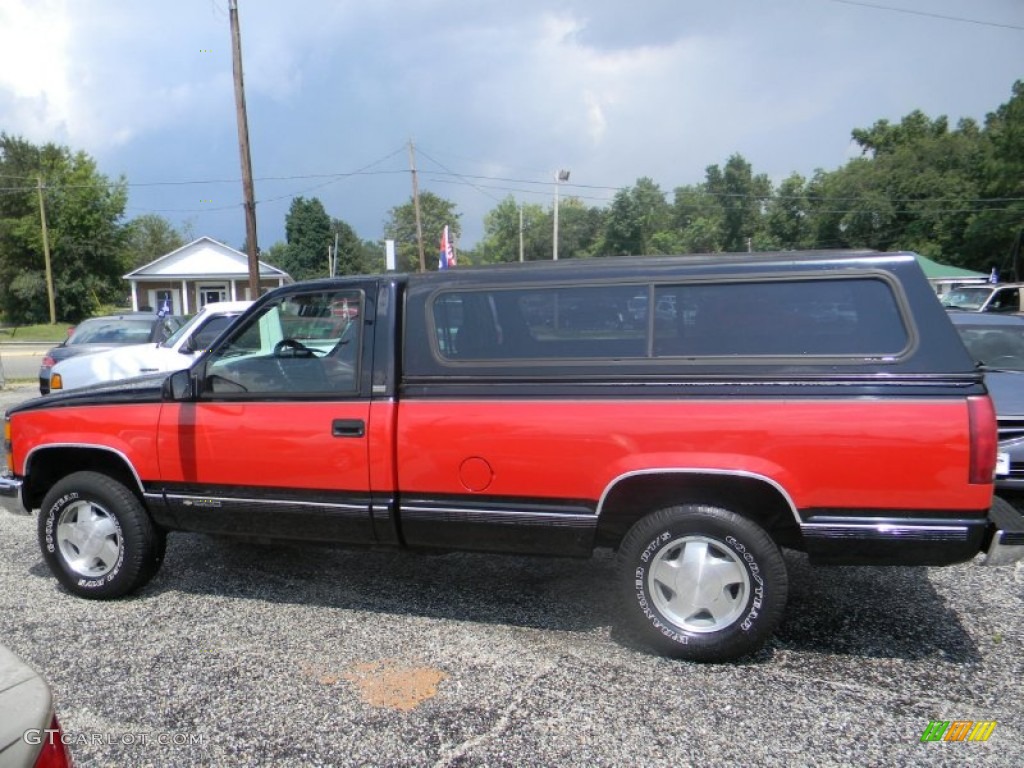 1995 C/K K1500 Regular Cab 4x4 - Black / Burgundy photo #9