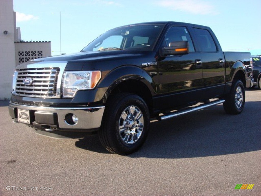 2011 F150 XLT SuperCrew 4x4 - Tuxedo Black Metallic / Steel Gray photo #6