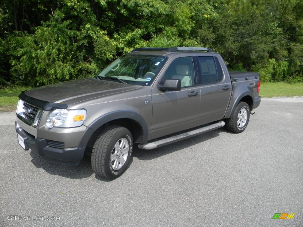 2007 Explorer Sport Trac XLT - Mineral Grey Metallic / Light Stone photo #1