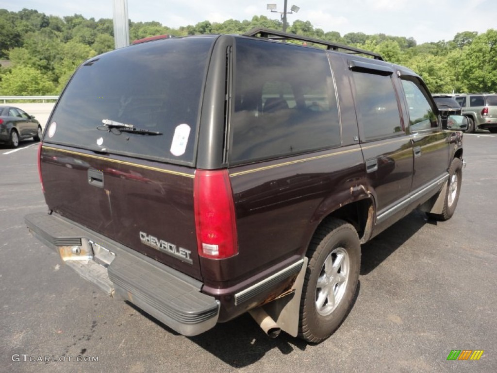 1996 Tahoe LS 4x4 - Dark Cherry Metallic / Red photo #5