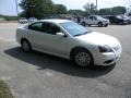 2010 Dover White Pearl Mitsubishi Galant FE  photo #3