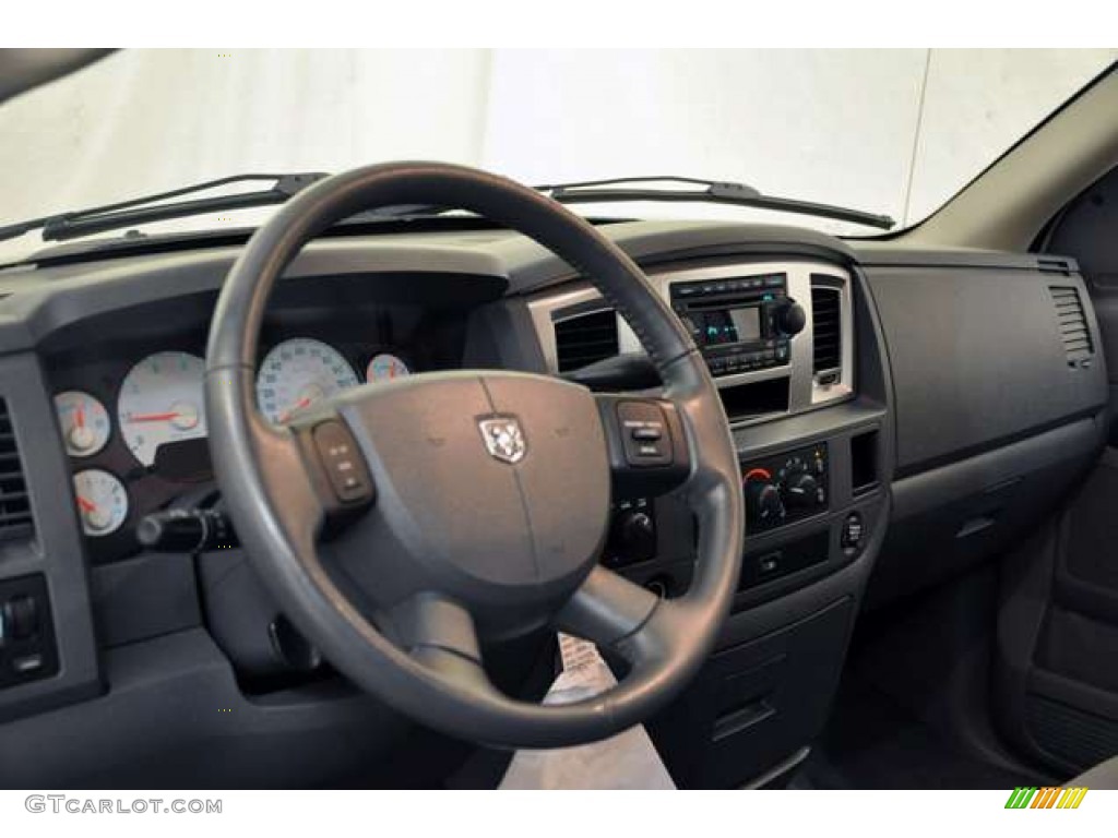 2007 Dodge Ram 1500 SLT Quad Cab 4x4 Medium Slate Gray Steering Wheel Photo #53352196