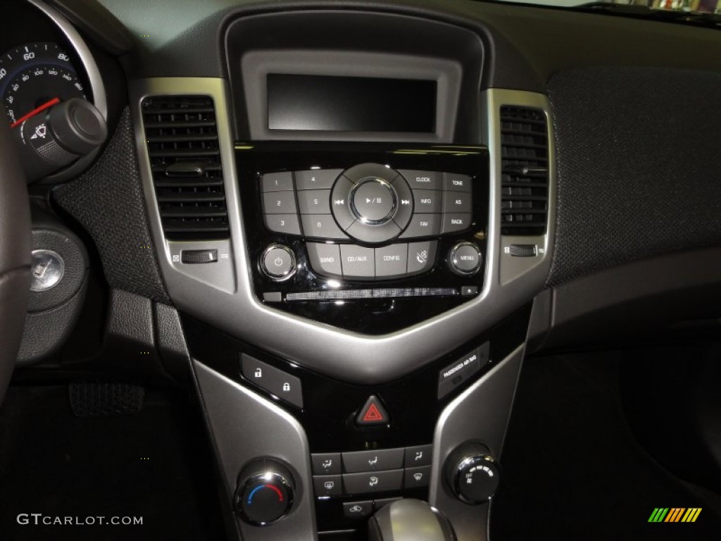 2012 Chevrolet Cruze Eco Controls Photo #53354092