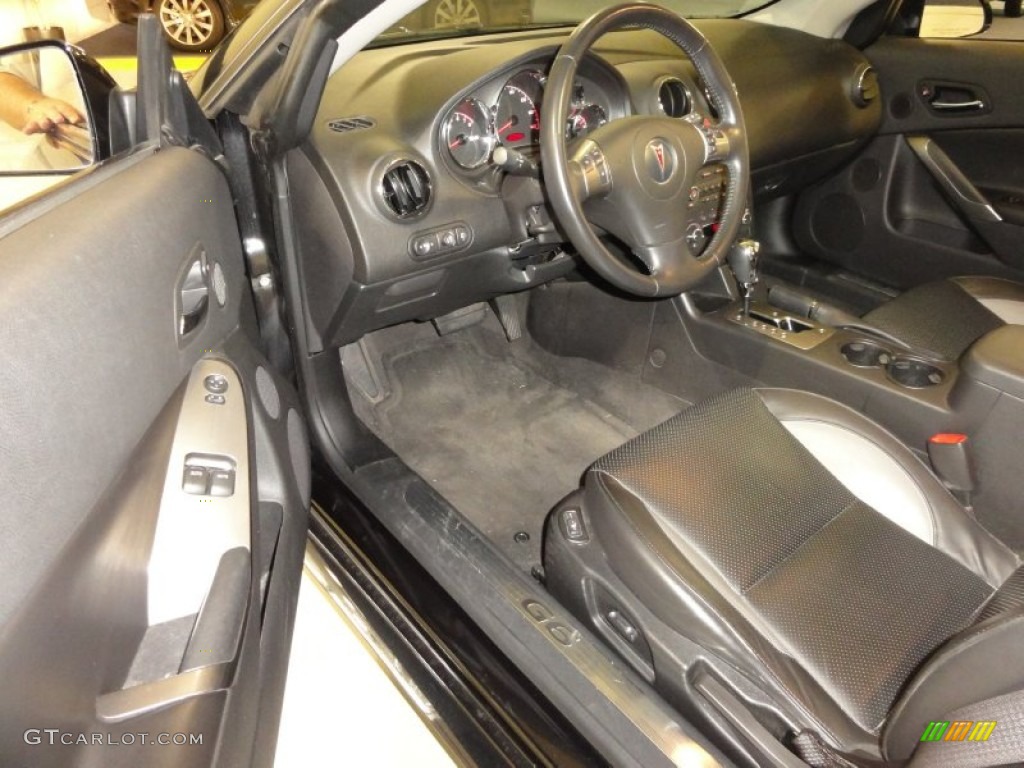 Ebony Black Interior 2008 Pontiac G6 GXP Coupe Photo #53354392