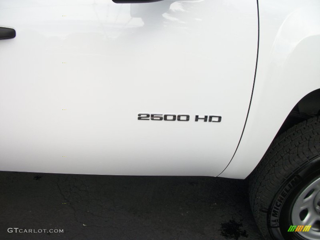 2011 Silverado 2500HD Regular Cab 4x4 - Summit White / Dark Titanium photo #19