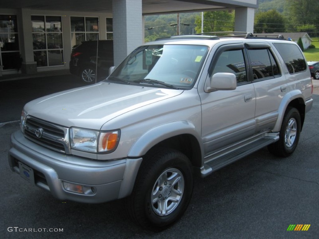 1999 4Runner Limited 4x4 - Desert Dune Metallic / Oak photo #2