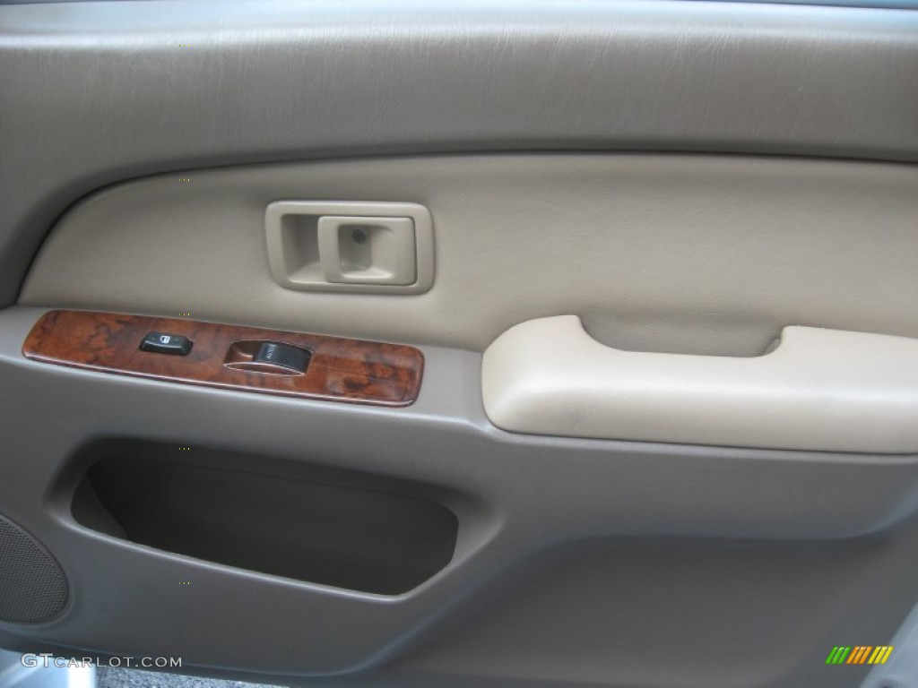 1999 4Runner Limited 4x4 - Desert Dune Metallic / Oak photo #24