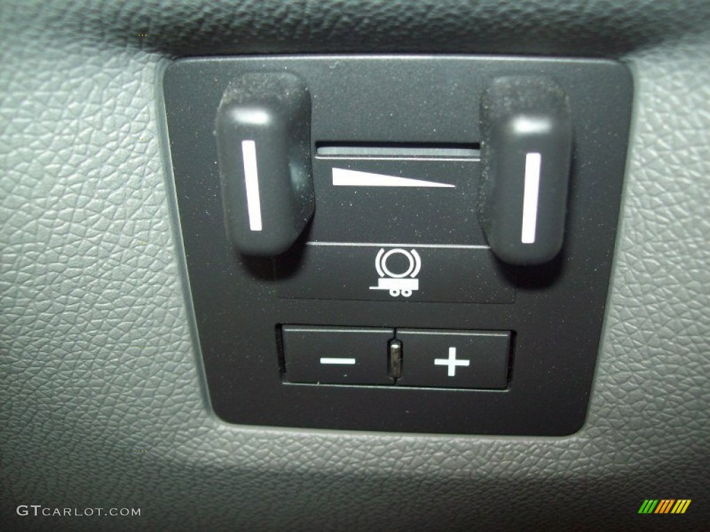 2009 Chevrolet Silverado 1500 Extended Cab Controls Photo #53362507