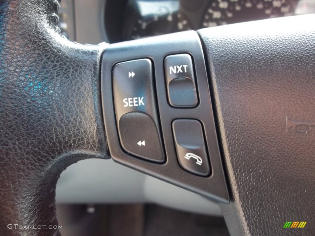 2003 Saab 9-3 Linear Sport Sedan Controls Photo #53366174