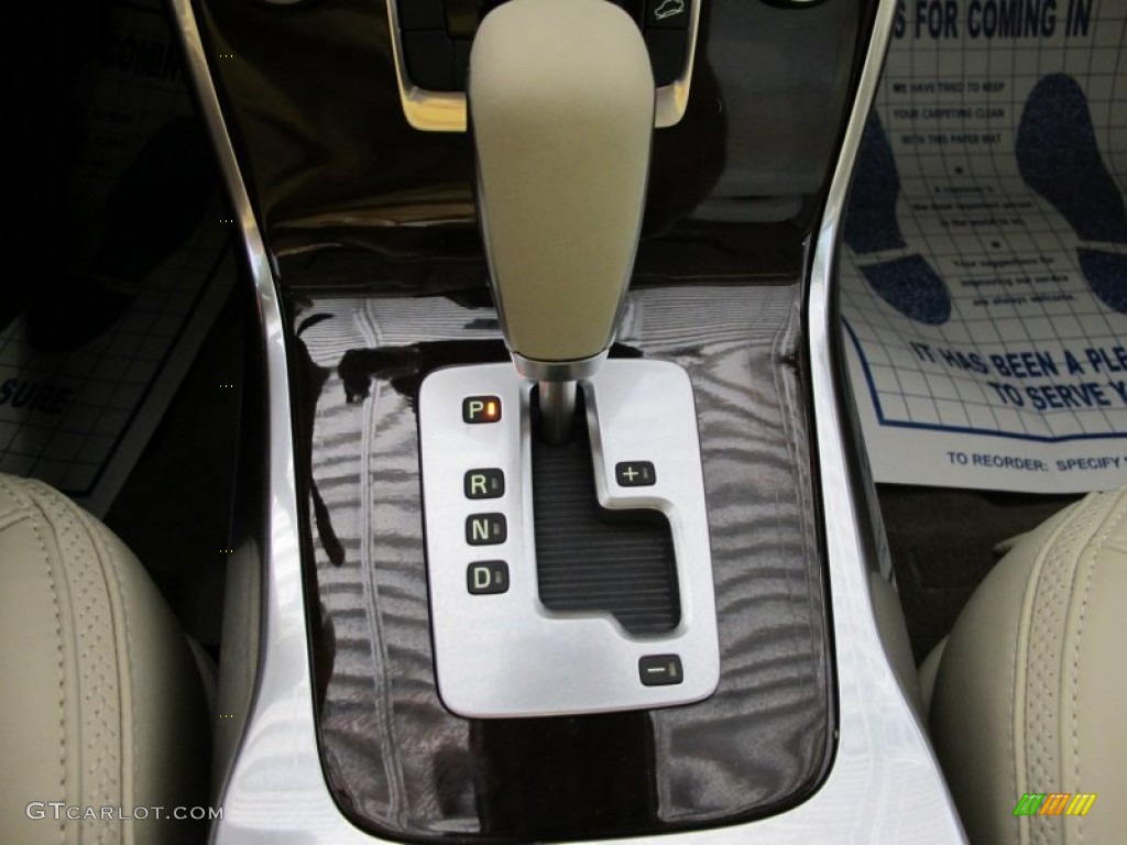 2012 Volvo XC70 3.2 AWD 6 Speed Geatronic Automatic Transmission Photo #53367332