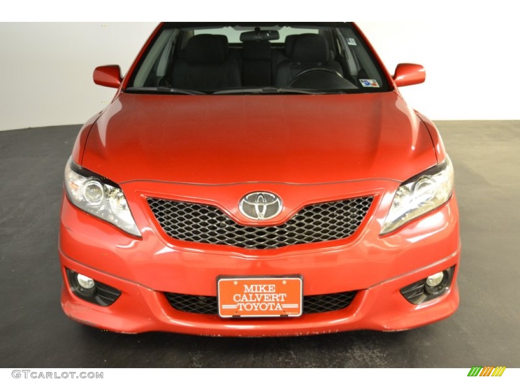 2010 Camry SE - Barcelona Red Metallic / Dark Charcoal photo #2