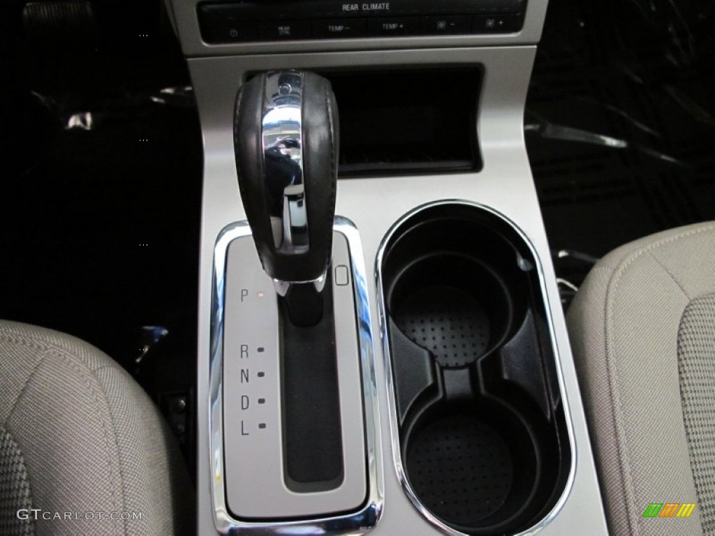 2010 Ford Flex SE Transmission Photos