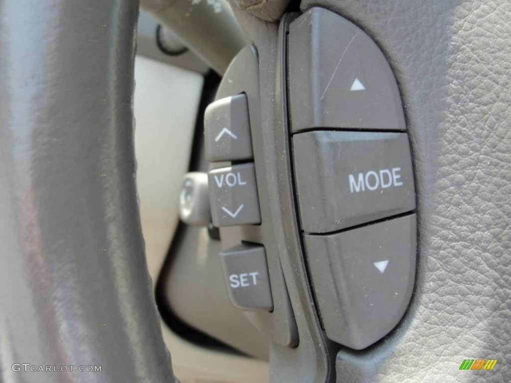 2001 Lexus LS 430 Controls Photo #53373329
