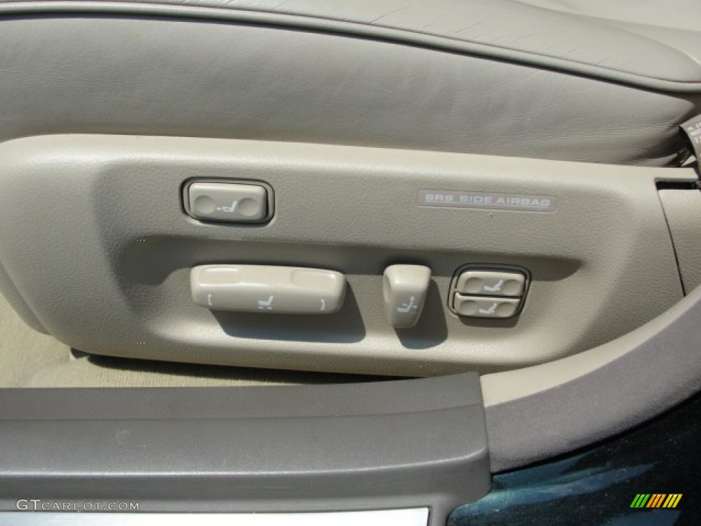 2001 Lexus LS 430 Controls Photo #53373410