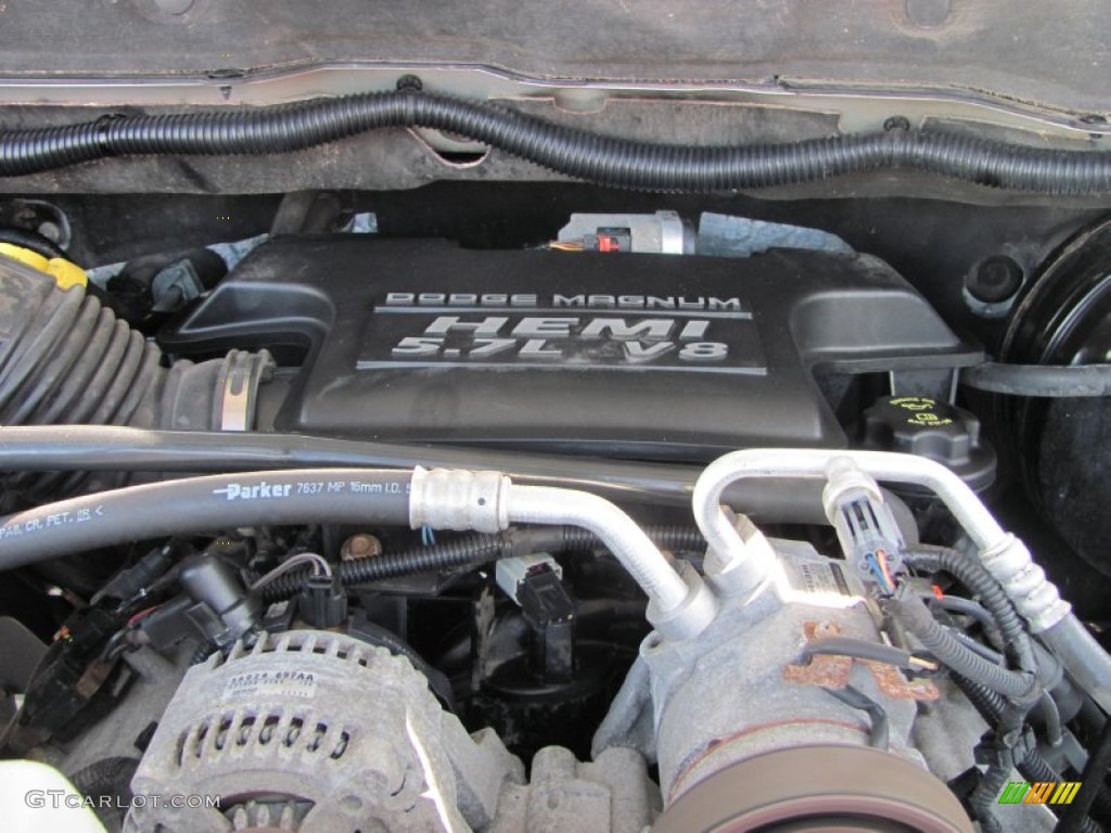 2005 Dodge Ram 2500 Laramie Quad Cab 4x4 5.7 Liter HEMI OHV 16-Valve V8 Engine Photo #53373413