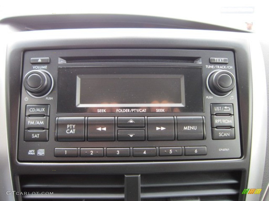 2011 Subaru Forester 2.5 X Premium Controls Photo #53374916