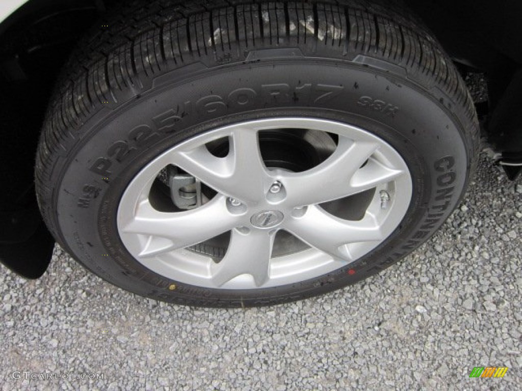 2011 Rogue SV AWD - Pearl White / Gray photo #7