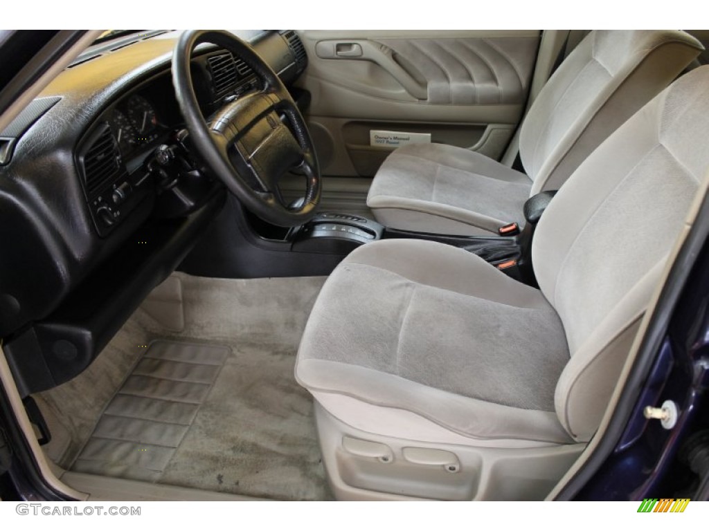 Beige Interior 1997 Volkswagen Passat GLX Wagon Photo #53376737