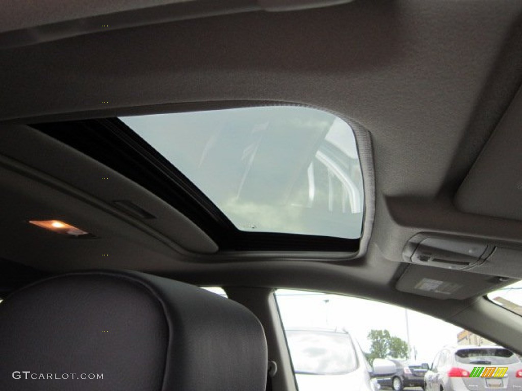 2011 Rogue SL AWD - Black Amethyst / Black photo #9