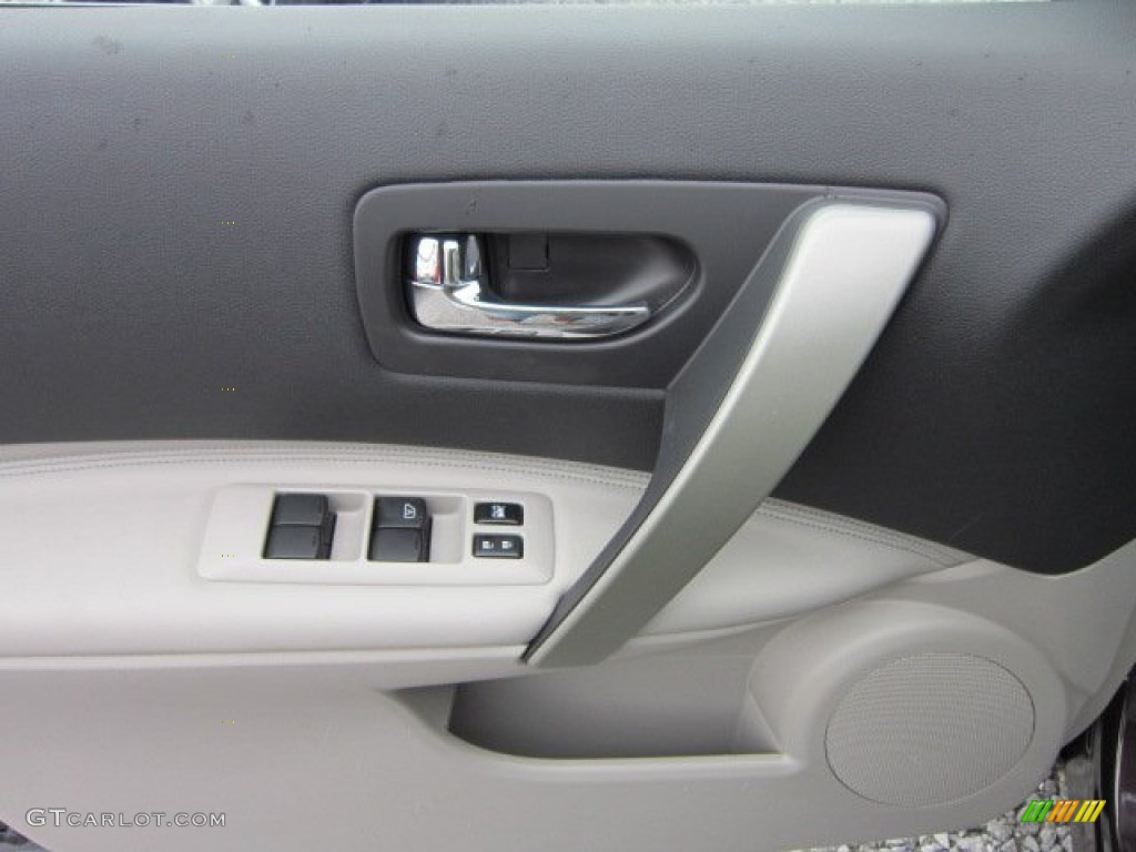 2011 Rogue SL AWD - Black Amethyst / Gray photo #16