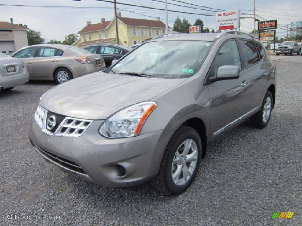 2011 Rogue SV AWD - Platinum Graphite / Black photo #3