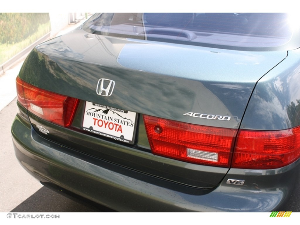 2005 Accord EX-L V6 Sedan - Deep Green Pearl / Ivory photo #21