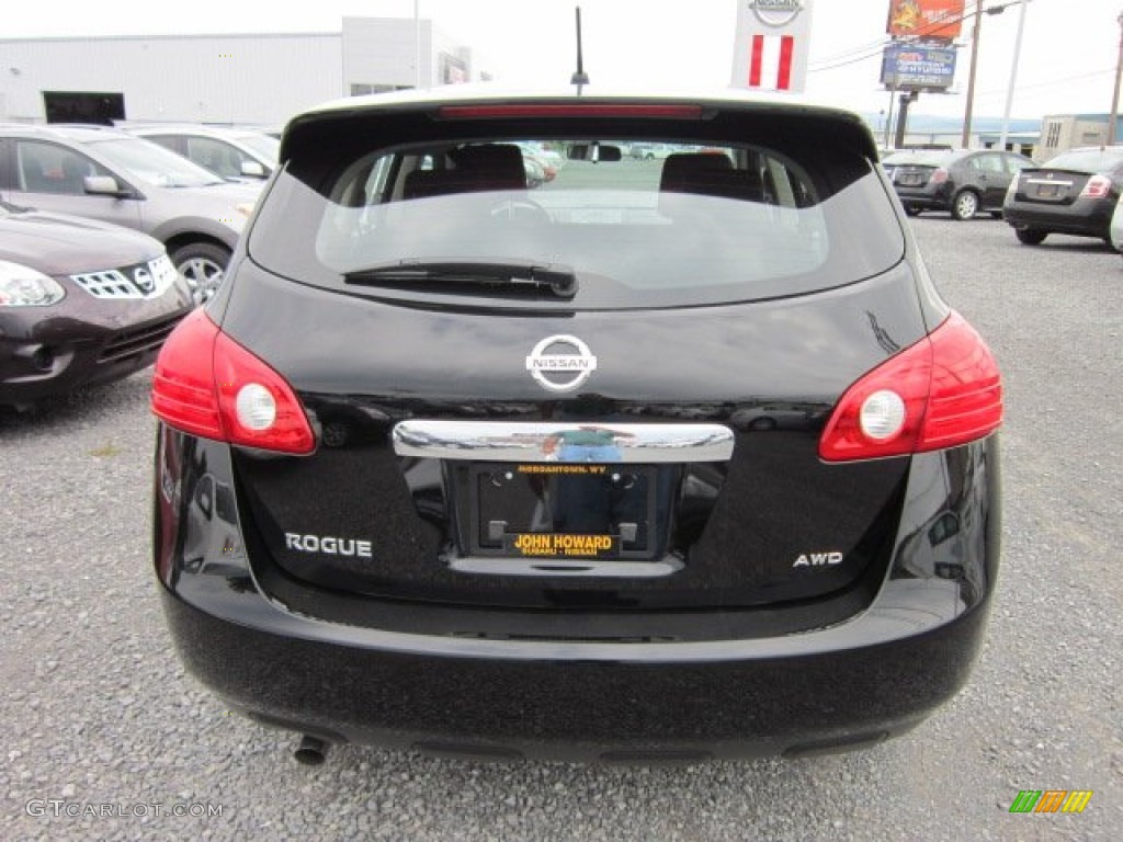 2011 Rogue S AWD - Wicked Black / Black photo #5