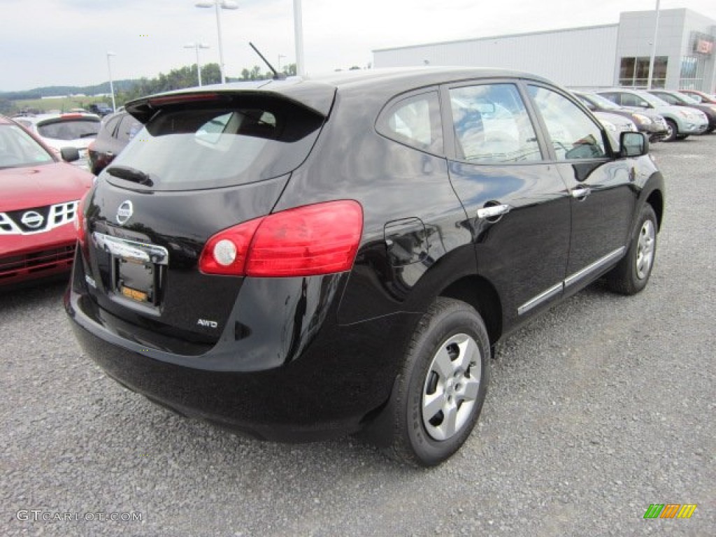 2011 Rogue S AWD - Wicked Black / Black photo #6