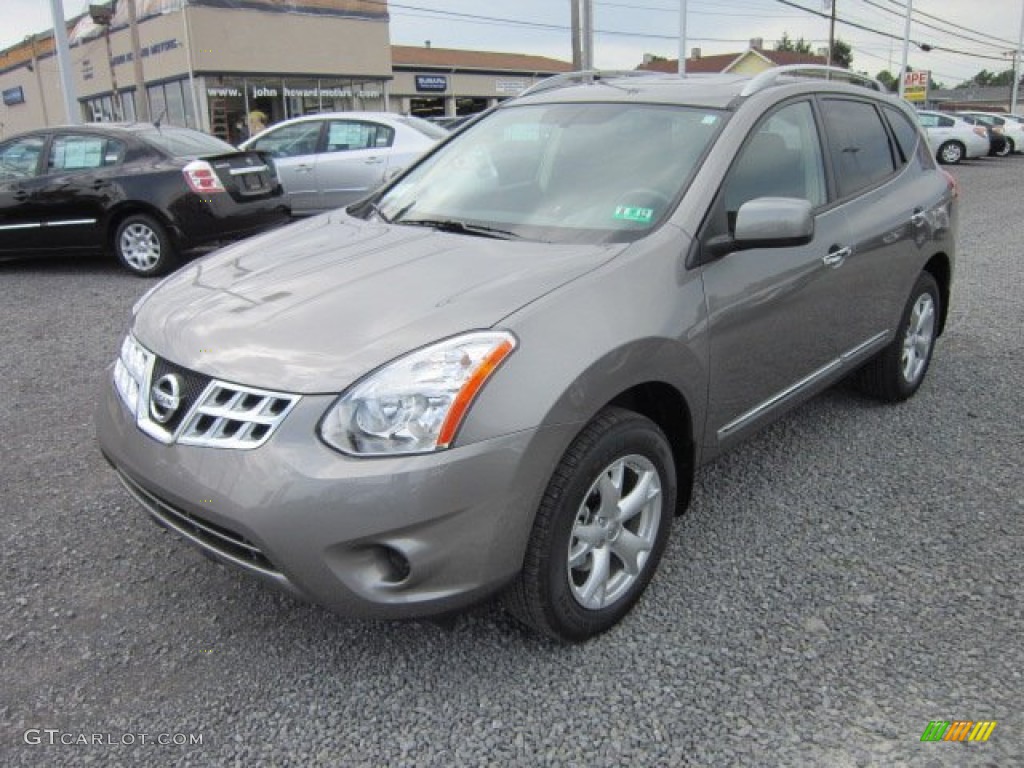 2011 Rogue SV AWD - Platinum Graphite / Black photo #3