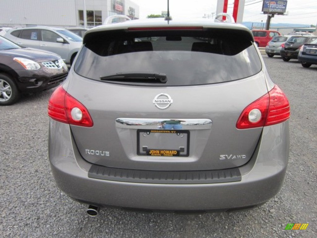 2011 Rogue SV AWD - Platinum Graphite / Black photo #5