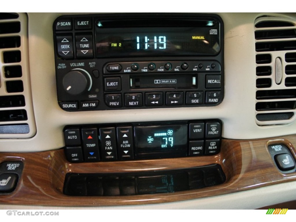2002 Buick Park Avenue Ultra Audio System Photos