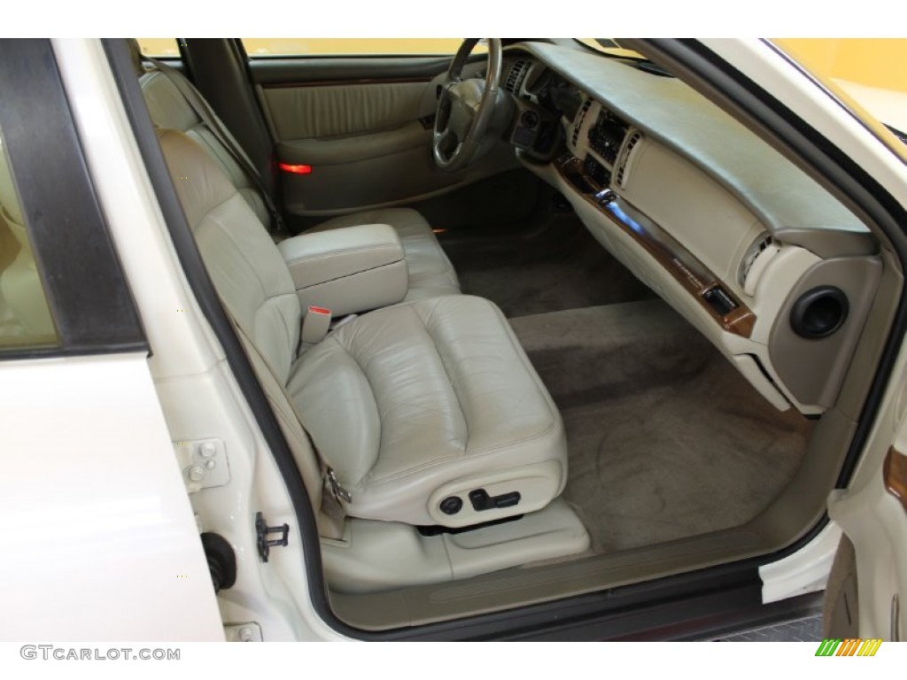 Shale Interior 2002 Buick Park Avenue Ultra Photo #53379884