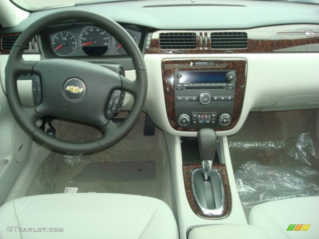 2012 Chevrolet Impala LTZ Gray Dashboard Photo #53380583