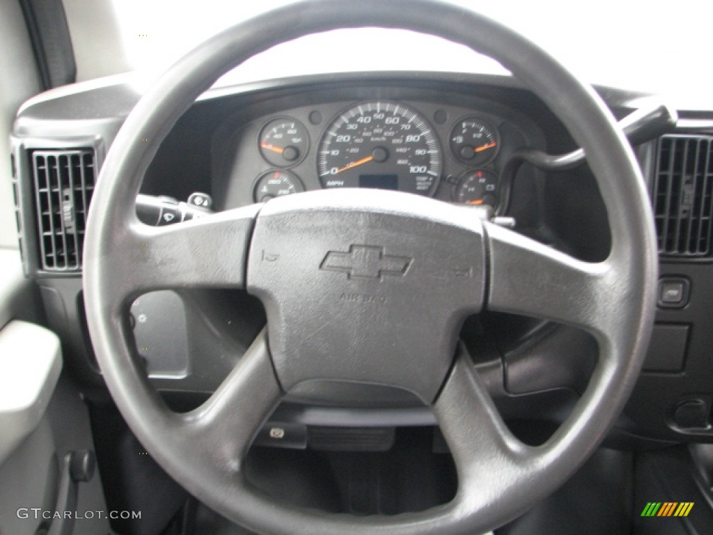 2007 Chevrolet Express LS 1500 Passenger Van Steering Wheel Photos