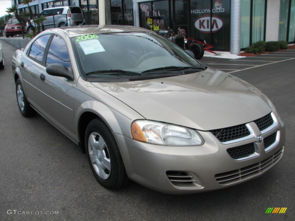 Light Almond Pearl Metallic 2004 Dodge Stratus SE Sedan Exterior Photo #53383094