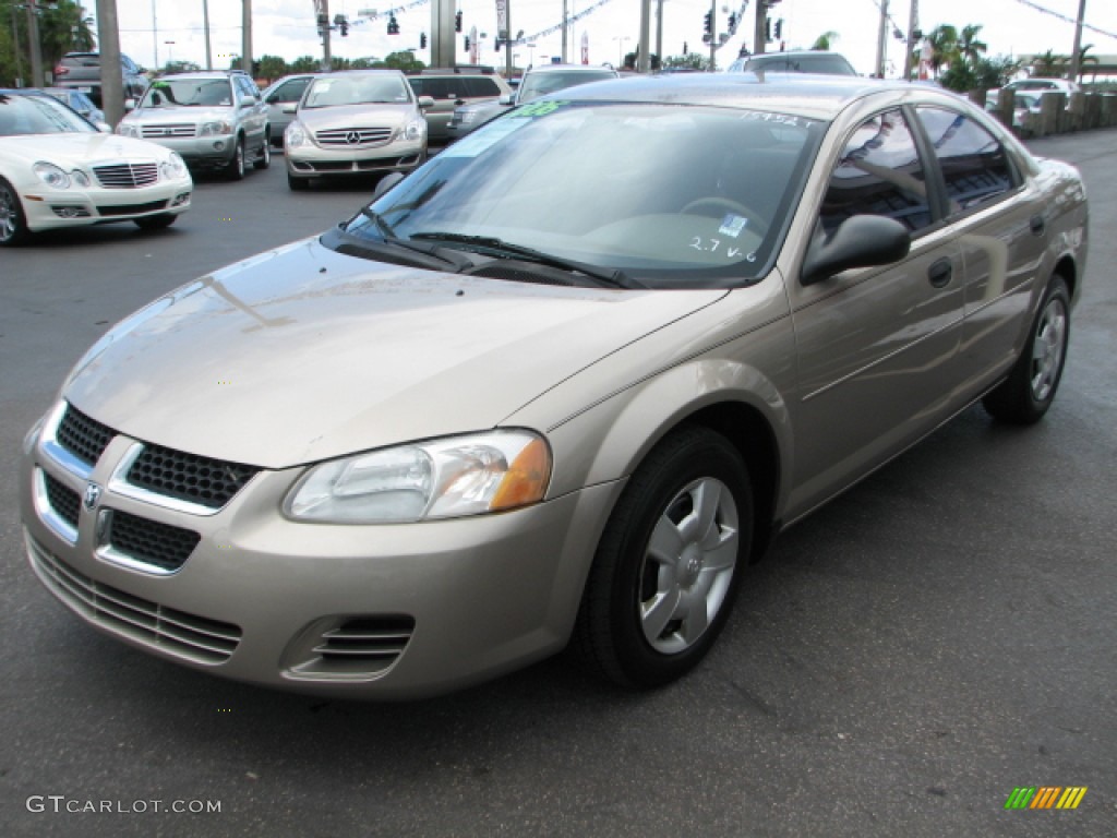 Light Almond Pearl Metallic 2004 Dodge Stratus SE Sedan Exterior Photo #53383157
