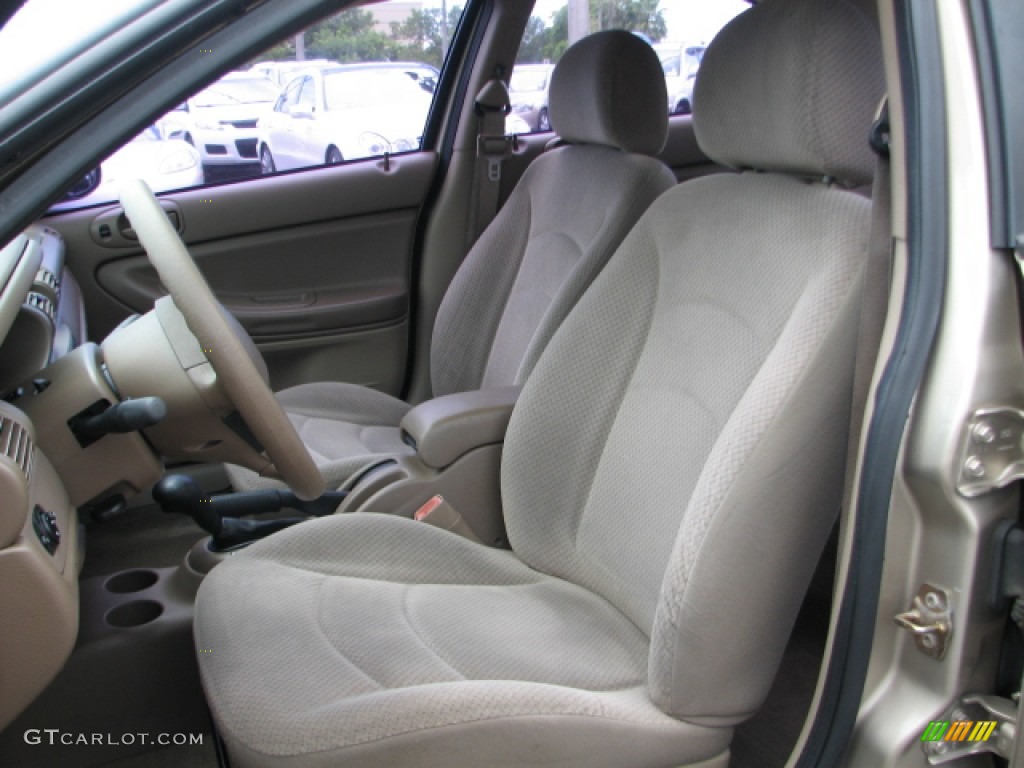 Sandstone Interior 2004 Dodge Stratus SE Sedan Photo #53383337