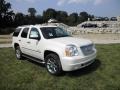White Diamond Tricoat - Yukon Denali AWD Photo No. 2