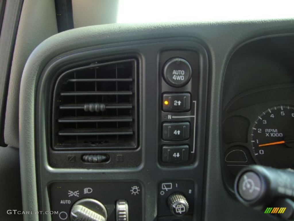 2004 Tahoe LT 4x4 - Dark Gray Metallic / Gray/Dark Charcoal photo #28