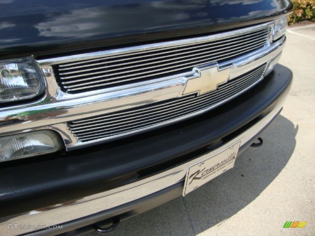 2004 Tahoe LT 4x4 - Dark Gray Metallic / Gray/Dark Charcoal photo #35