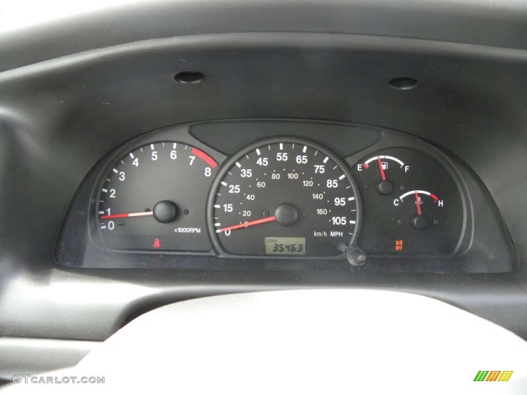 2001 Chevrolet Tracker LT Hardtop Gauges Photos