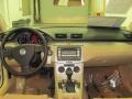 Reflex Silver - Passat Komfort Sedan Photo No. 61