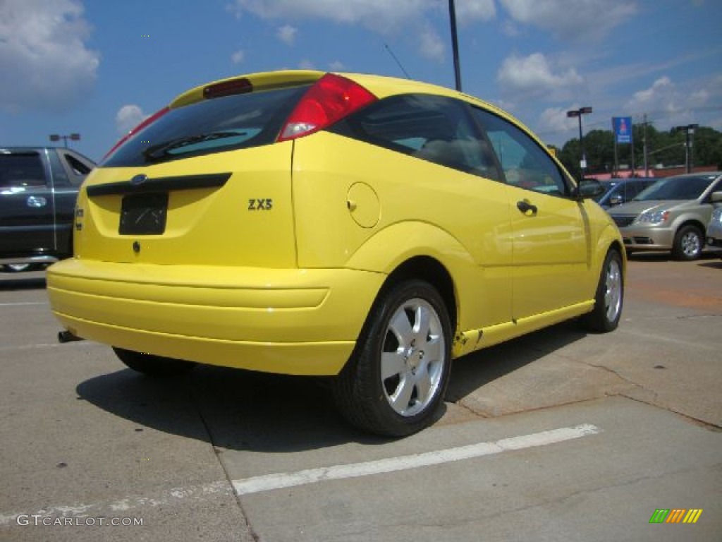 Egg Yolk Yellow 2002 Ford Focus ZX3 Coupe Exterior Photo #53391422