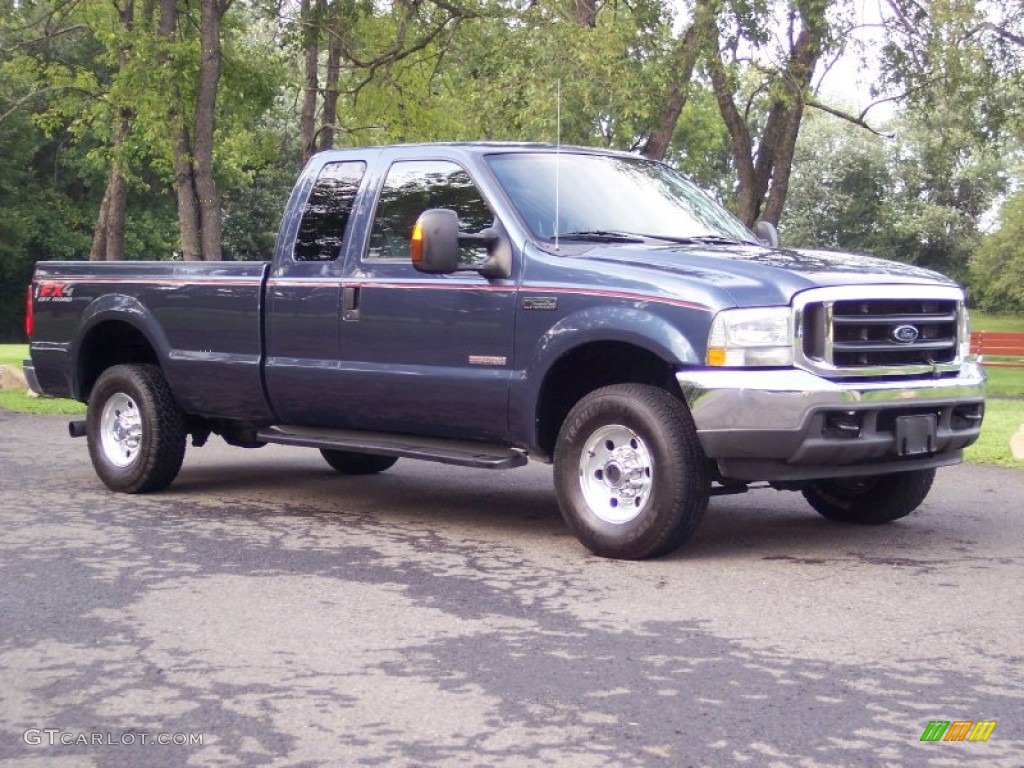 Medium Wedgewood Blue Metallic Ford F250 Super Duty