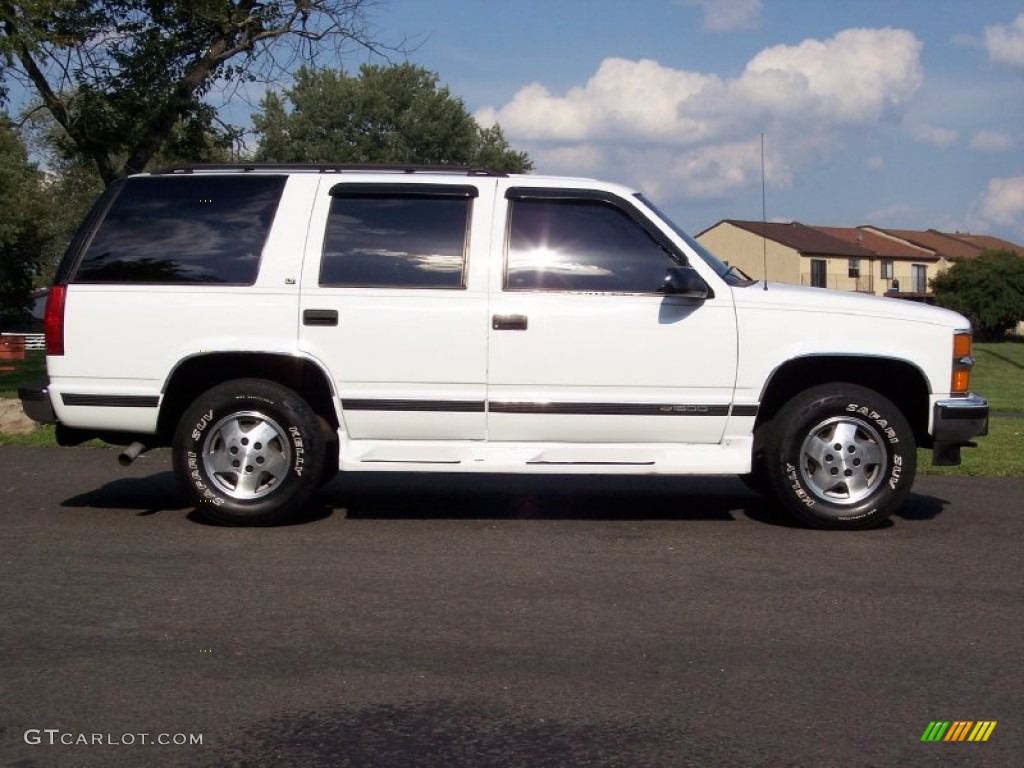 Summit White 1995 Chevrolet Tahoe LT 4x4 Exterior Photo #53393369