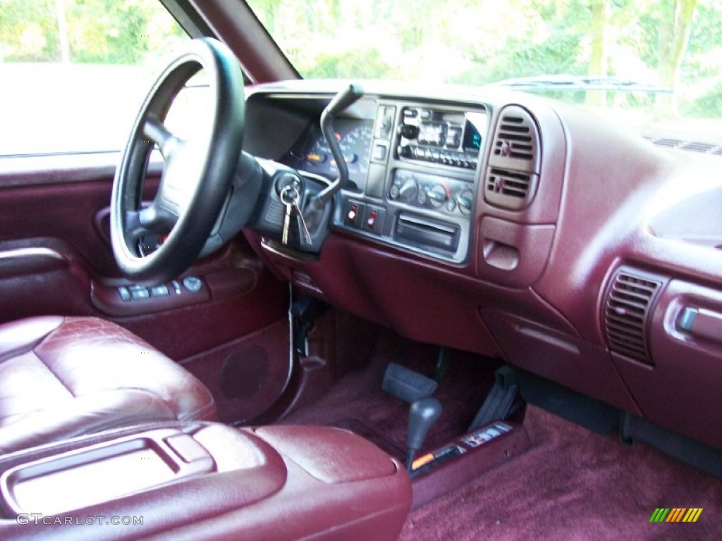 1995 Chevrolet Tahoe LT 4x4 Dashboard Photos